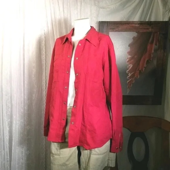 Liz Claiborne Tops - Liz Claiborne Lightweight Corduroy Button Down Shirt